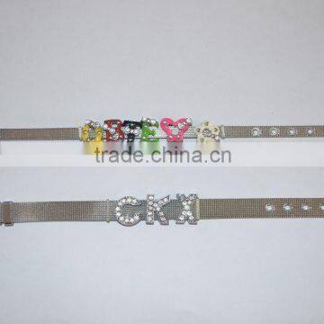 Fashional Stainless Steel Bracelets Can be Slided with Letters