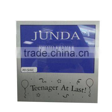 Metal teenager picuture frame ZD130M