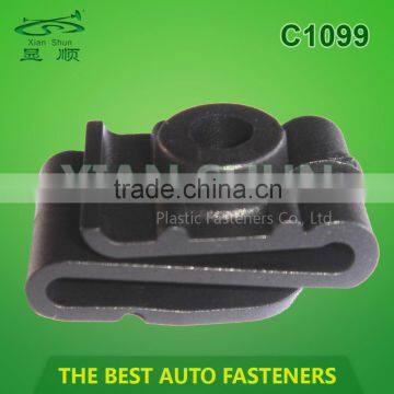 U Clip Fastener Aftermarket Automobile Fasteners China Auto Clips Manufacturer photo-3