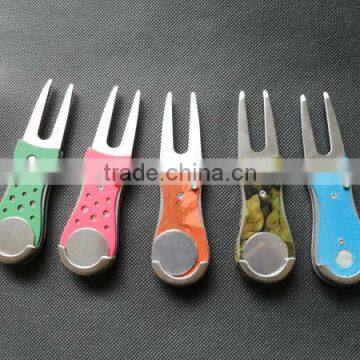 colorful golf design divot tools