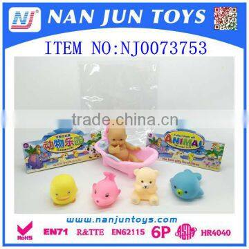 2016 hot sale floating animal baby toys