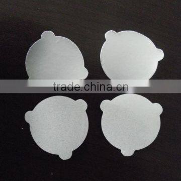 one-piece plastic induction seal liner with ear