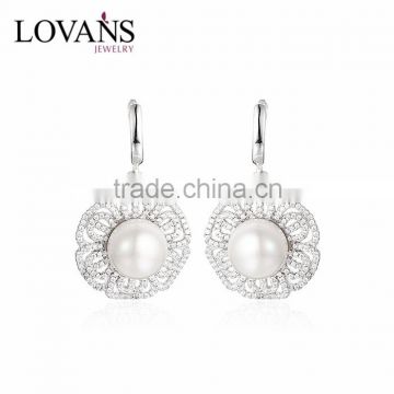 European Fashion Design Freshwater Pearl Earrings