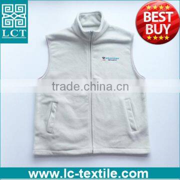 Best Buy custom embroidery good thickness promotional polar fleece vest with two pockets