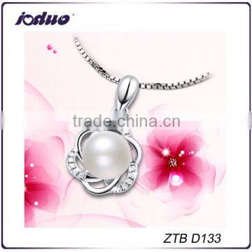 Simple design elegant pearl necklace pendant