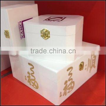 Exclusive Luxury New Arrival Handmade Customized Art Minds Red Color Wooden Packing Box With Hinge Wholesale photo-3