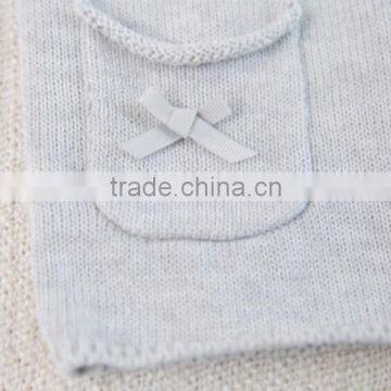 V-neck Fashion Baby Sleeveless Sweater photo-4