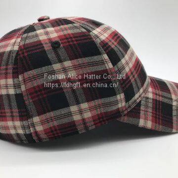 The British Men and Women Pink Gingham Curved Eaves Leisure Duck Tongue All-match Baseball Hat Shading Trend