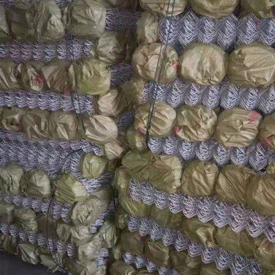 6FT PVC Coated Chain Link Fence With Superior Anti-Rust Protection photo-4