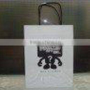 gift paper bag for garment packing