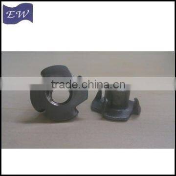 tee nuts /furniture nuts M10