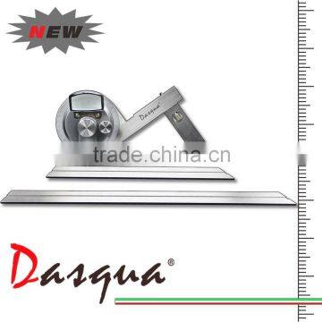UNIVERSAL BEVEL PROTRACTOR WITH FINE ADJUSTMENT