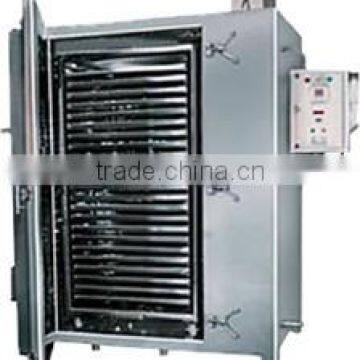 Vacuum Tray Dryer