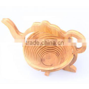 Solid bamboo fruit basket