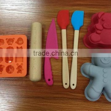 Silicone kids cake baking set for christmas