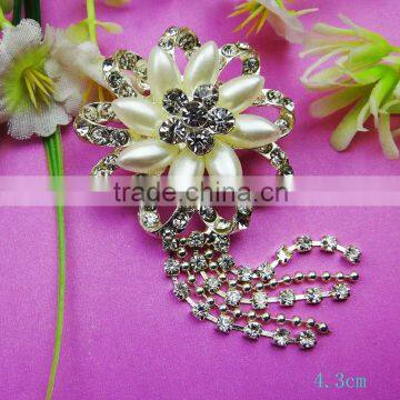 Bling bling rhinestone wholesale bulk rhinestone pearl brooch wholesale china