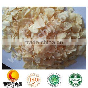 2015 new chinese dehydrated garlic spice garlic flake without root