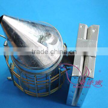 Beekeeping tools galvanized corium bee hive bee smoker