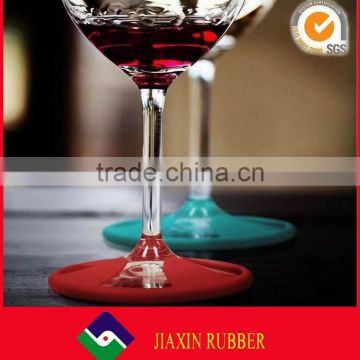 China wholesale round shape silicone drinking glasses holders colorful beverage coaster for bar