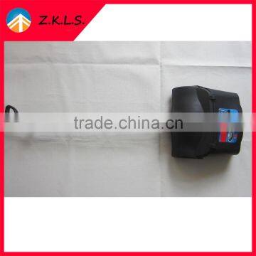 Black Plastic Dustpan With Long Handle And With Lid photo-4