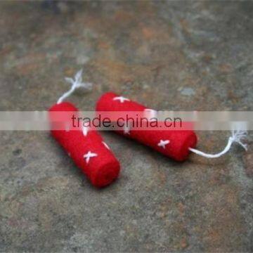 2017 FIRECRACKERS Set of Two Felt Firecracker Hair Clips in China