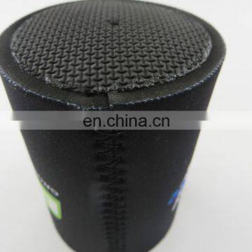 Neoprene Stubby Holders,Beet Bottle Stubby Holder,Custom Shapes Stubby Holders photo-2