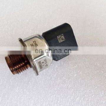 Fuel Rail Pressure Sensor  28357705, 85PP30-02, 9307Z5288 For Chevrolet Captiva