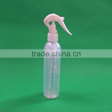 Round shape Plastic Bottle For Shower Gels Bath Gel factory OEM