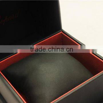 Seamed Tube Leather Watch Box With Pillow photo-3