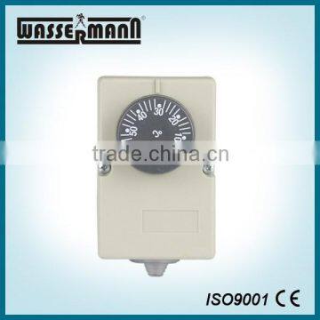 Electric water heating element with thermostat