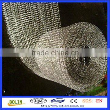 Knitting endless wire mesh