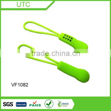 Rubber injection rope zipper puller with custom logo