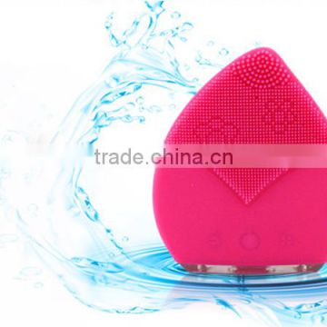 New design beauty equipment cleaning brush facial massager