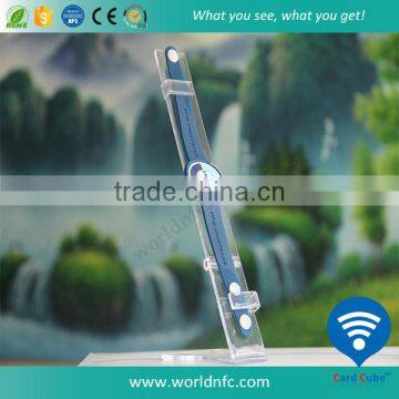 13.56MHz MF S70 Classic 4k RFID Cheap Price PVC Wristband photo-4