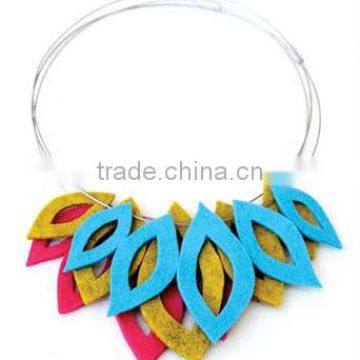 high quality fashion new design DIY set polyester felt statement necklace 2017 women OEM ODM