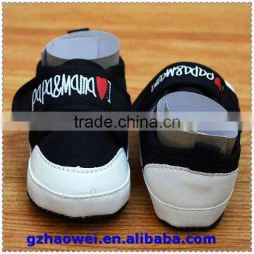 Love Dad & Mum Printed Baby Booties photo-6