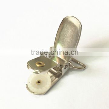 Manufacturer Strong Thick Metal Suspenders Clip With Plastic Teeth Inside