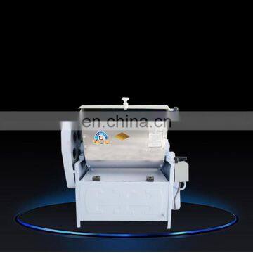 Manual dough mixer