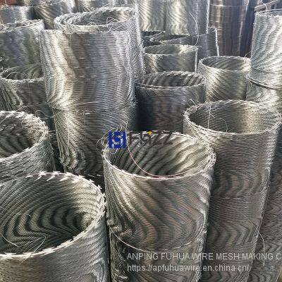 Security Concertina Bto-22 Made of Galvanized Steel 30cm Diameter Razor Wire photo-4