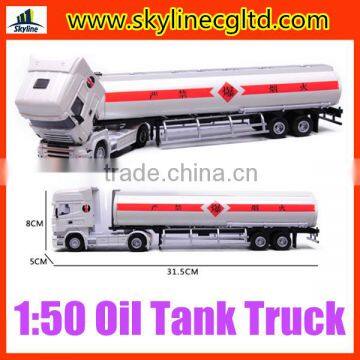 Heavy 1:50 oil tank truck diecast model with active truck head