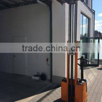 2004 Super Quality Electric Forklifts