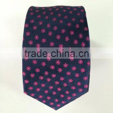 Men's pink/navy 100% silk tie with flower design