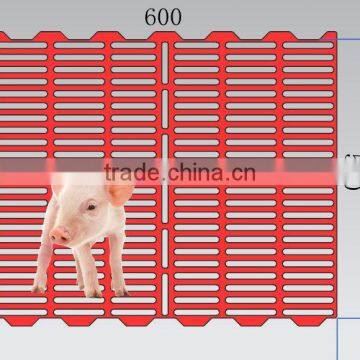 2017 new design excellent poultry house slat plastic flooring for pig farming