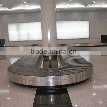 airport arrival conveyor