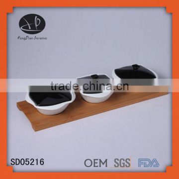 compartment plates with lids,porcelain serving dishes sets with bamboo base