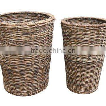 2012 nice design/2pcs nice round shape planter/metal frame/water hyacinth/natural material/basket