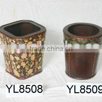 Pen Holder