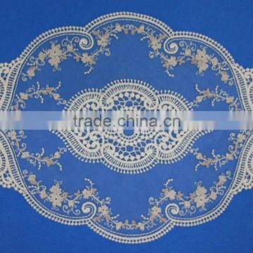 Top quality water soluble embroidery lace flower table cover with overlay