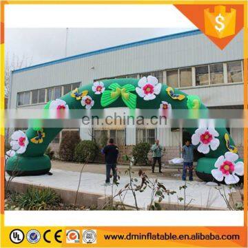 Best quality hot selling cheap inflatable arch door with flower