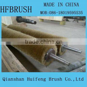 Crimped wire roller brush